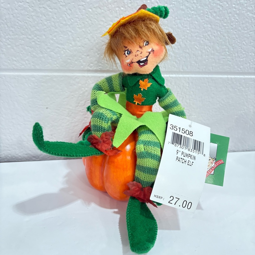 Annalee 2008 Green and Orange Pumpkin Patch Elf 9 inches